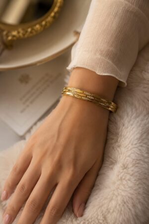 Elegant Gold-Tone Anti Tarnish Crystal Bracelet for Women with Sparkling Crystal Accents