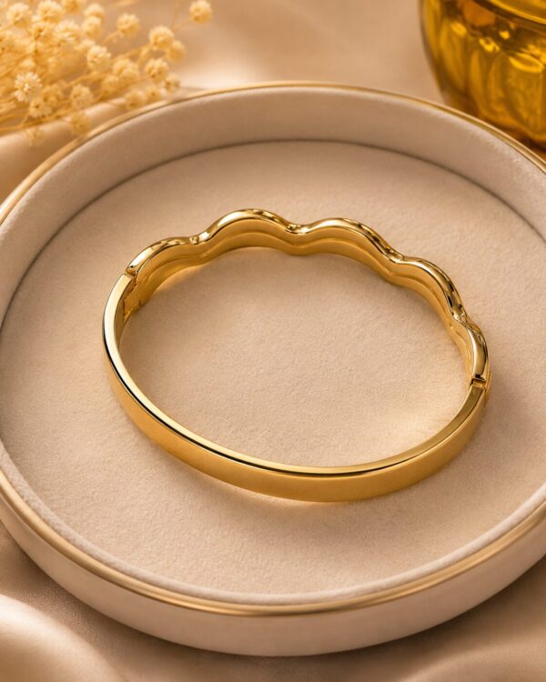 Wavy Gold Anti Tarnish Bracelet for Women Elegant Gold Bracelet with Crystal Accents